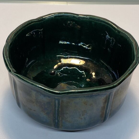 Hull Other - Mid Century Green Scalloped Ceramic Pottery 7” Bowl marked USA #488